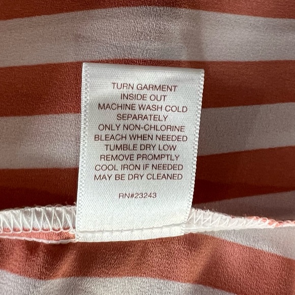 NWT Eva Mendes by New York & Company Coral/White Striped Sleeveless Blouse - Picture 6 of 8
